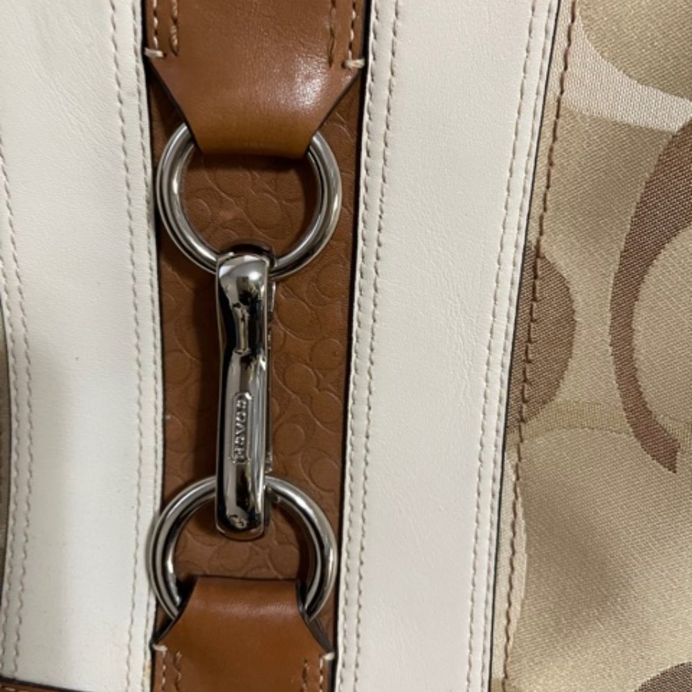 Authentic Coach Purse - Picture 3 of 9